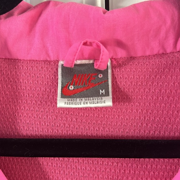 Vintage Nike wind breaker. Size medium. - Picture 3 of 8